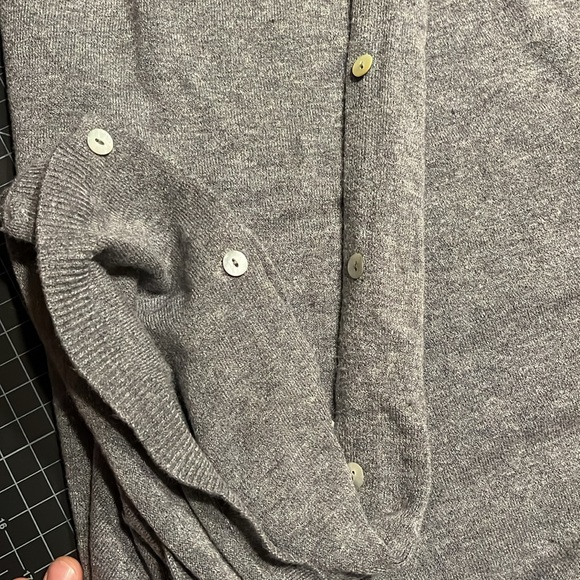 Puli grey scarf shawl - Picture 4 of 5